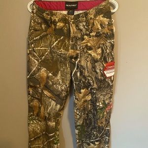 Camouflage Realtree pants size small.